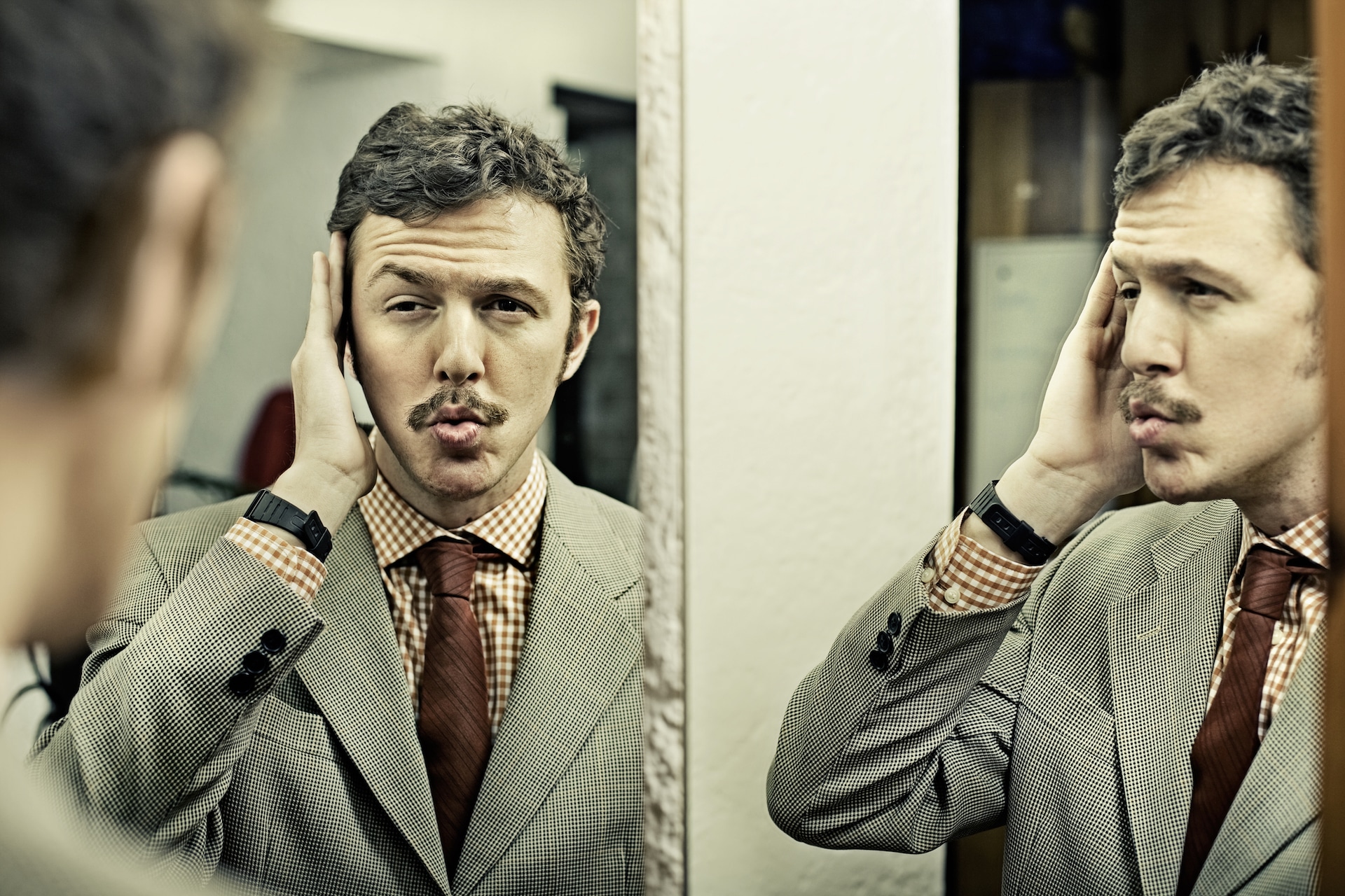 4 Practices to Become a Self-Aware Leader